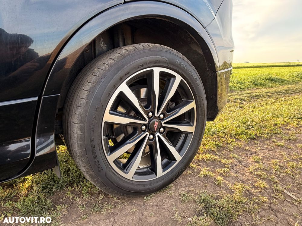 Ford Kuga 2.0 TDCi 4WD Powershift ST-Line - 10