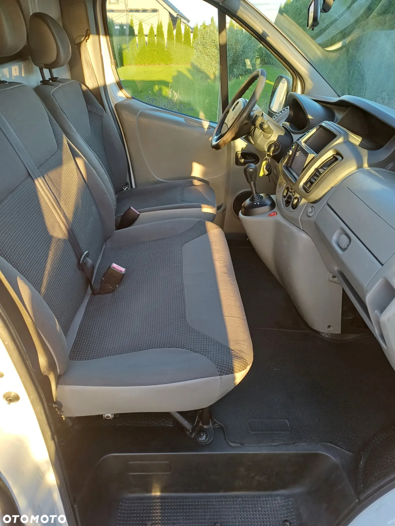 Opel VIVARO - 10