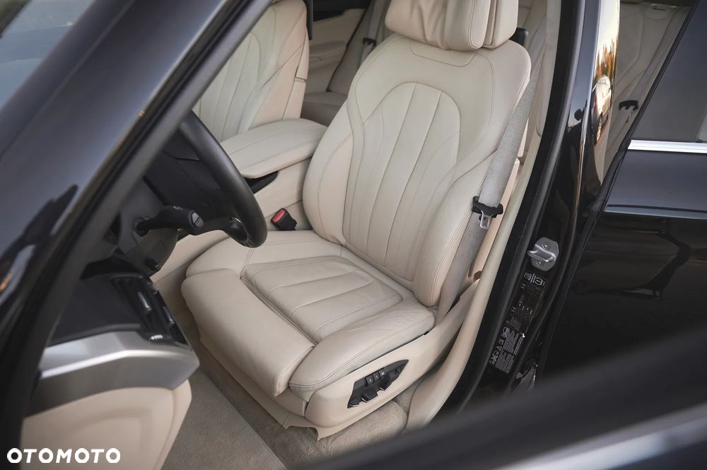 BMW X5 xDrive25d Sport-Aut - 20