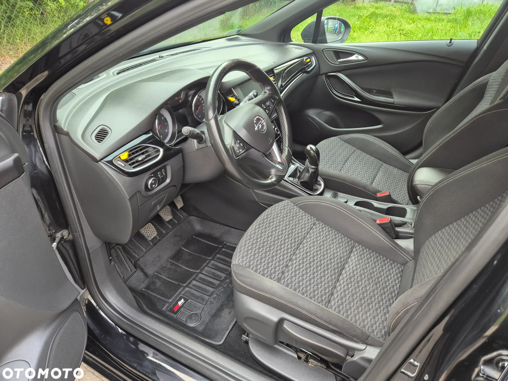 Opel Astra V 1.4 T Dynamic - 15