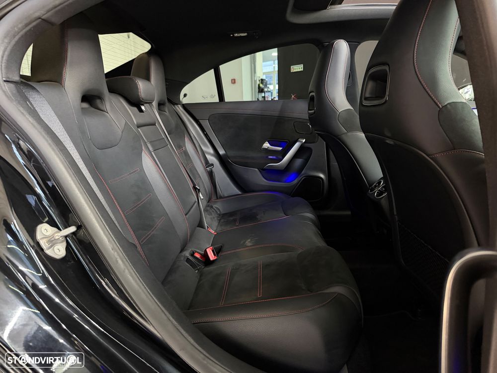 Mercedes-Benz CLA 180 d 8G-DCT AMG Line - 12