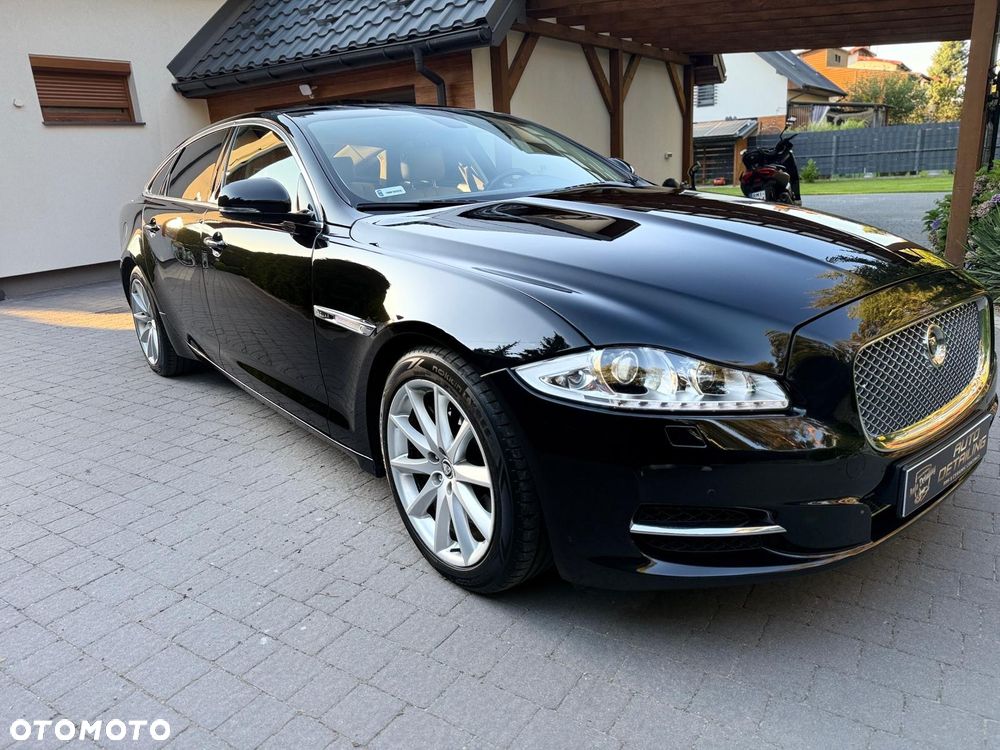 Jaguar XJ - 2