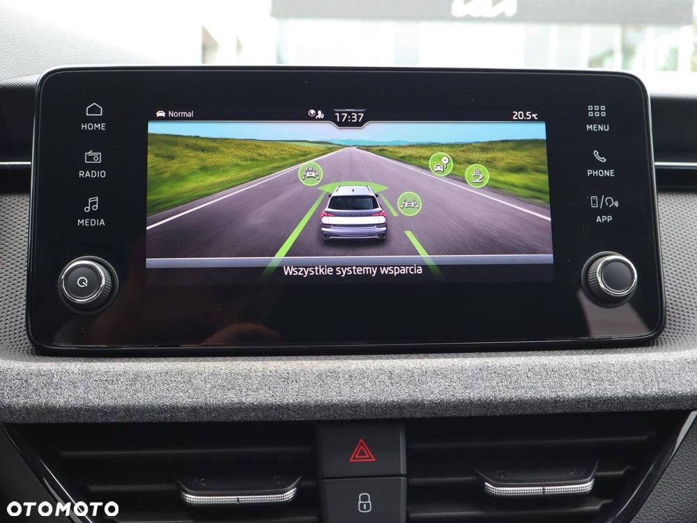 Skoda Kamiq 1.0 TSI Selection DSG - 19