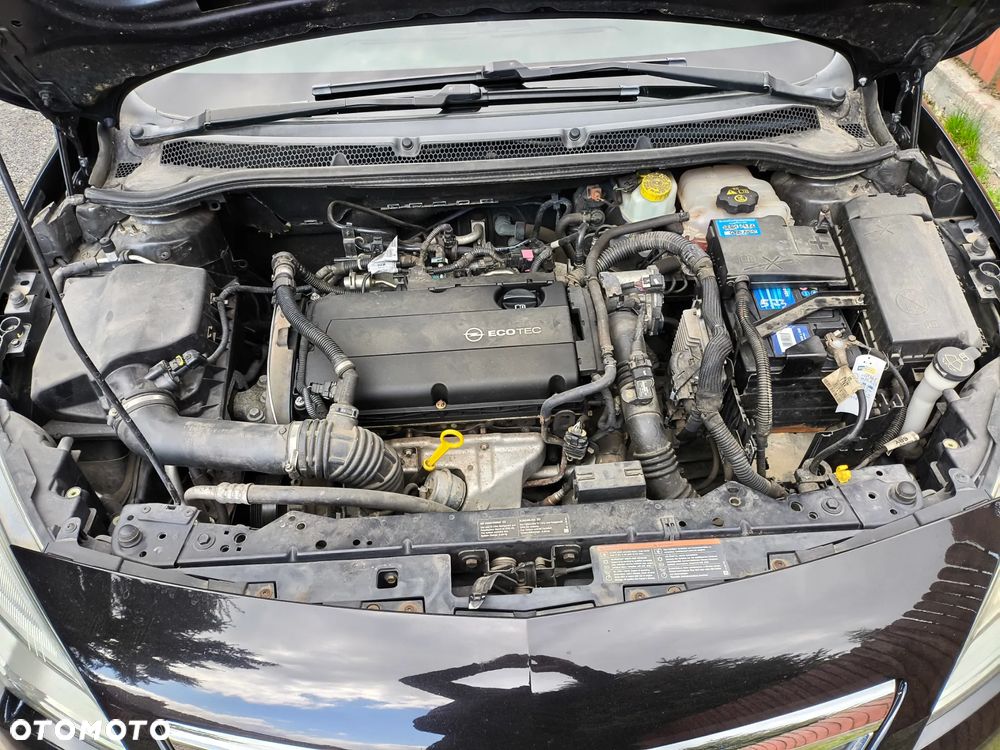 Opel Astra 1.6 Turbo Edition - 8