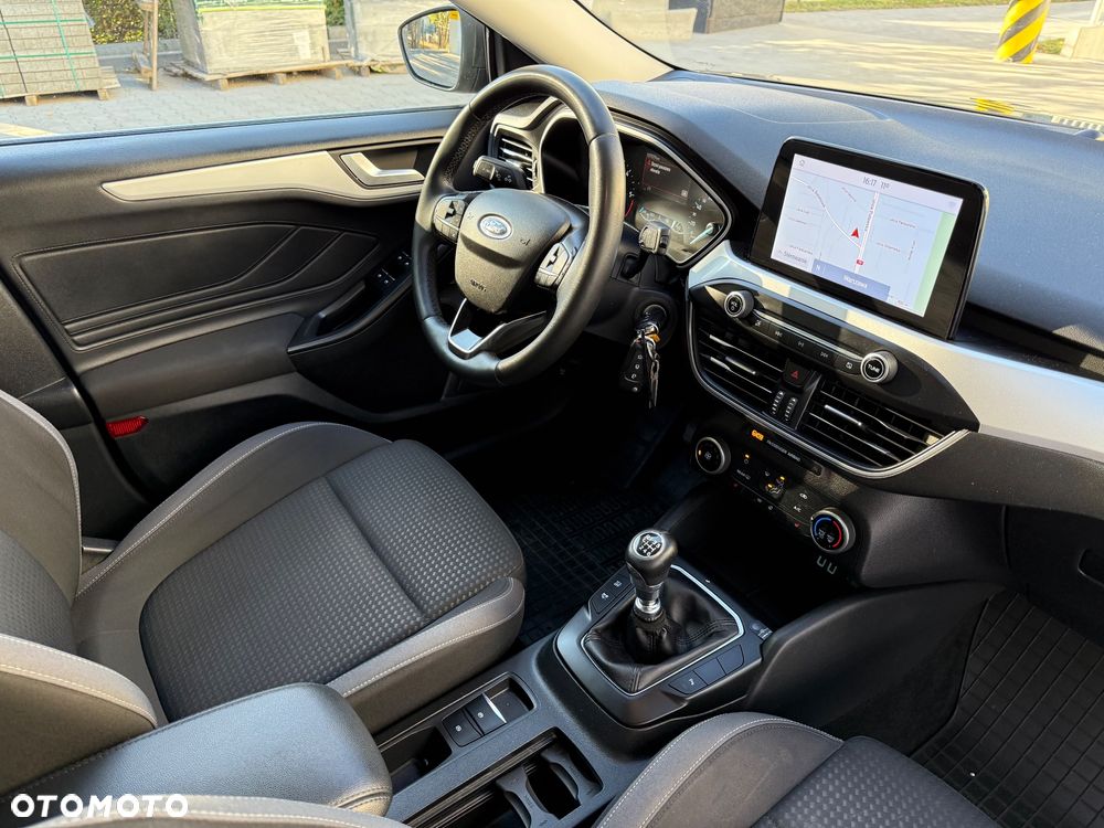 Ford Focus 1.5 EcoBlue Connected - 14