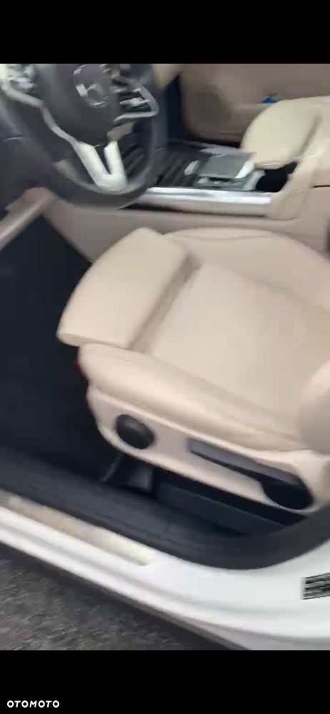 Mercedes-Benz GLA 200 - 7
