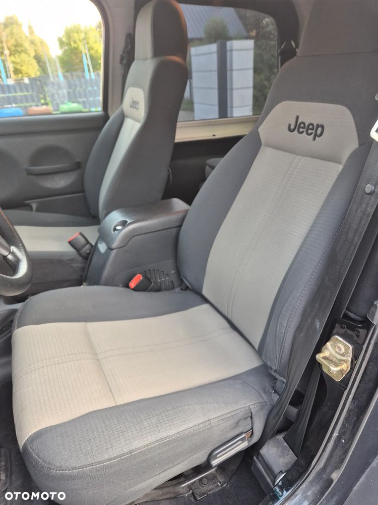 Jeep Wrangler 4.0 Sport - 9