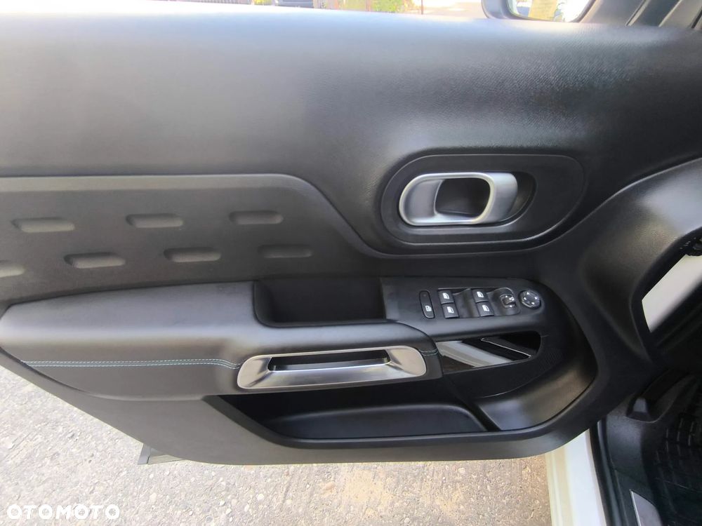 Citroën C5 Aircross 1.2 PureTech Shine Pack EAT8 - 9