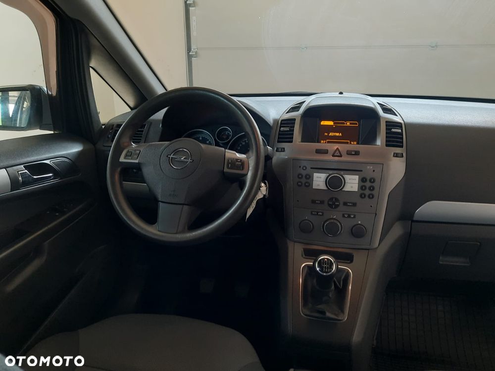Opel Zafira 1.9 CDTI Edition - 24