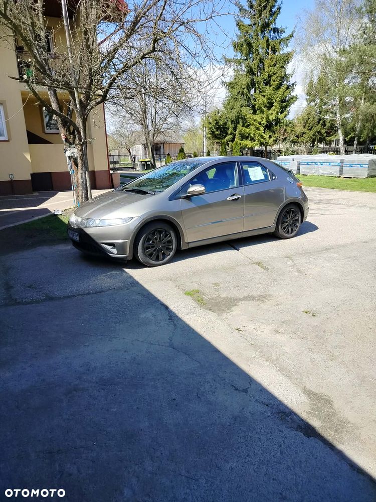 Honda Civic 1.8 Comfort - 5