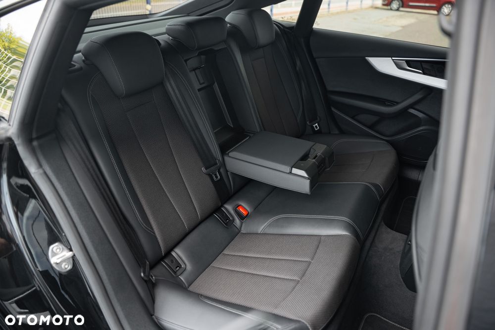 Audi A5 Sportback 40 TFSI quattro S tronic S line - 35