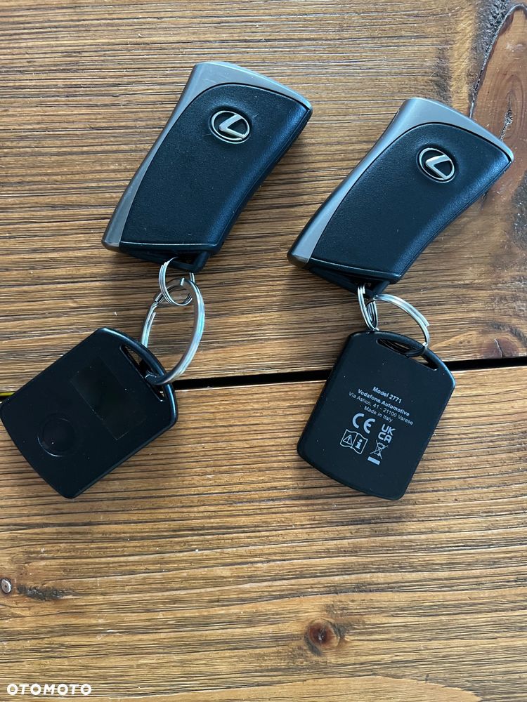 Lexus UX 250h GPF Business 2WD - 32