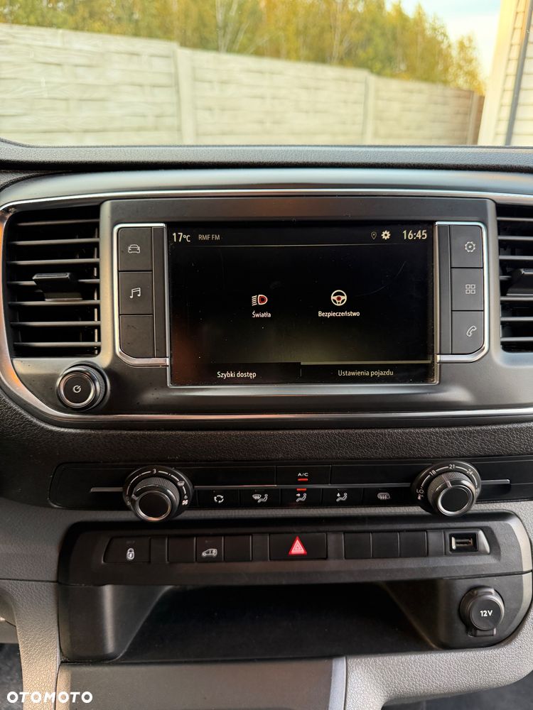 Opel Vivaro Long - 16