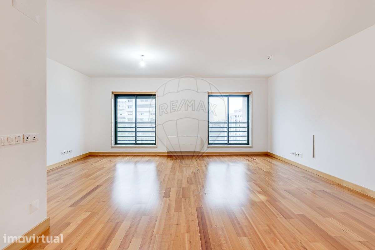 Apartamento T3 para arrendamento - Grande imagem: 4/40