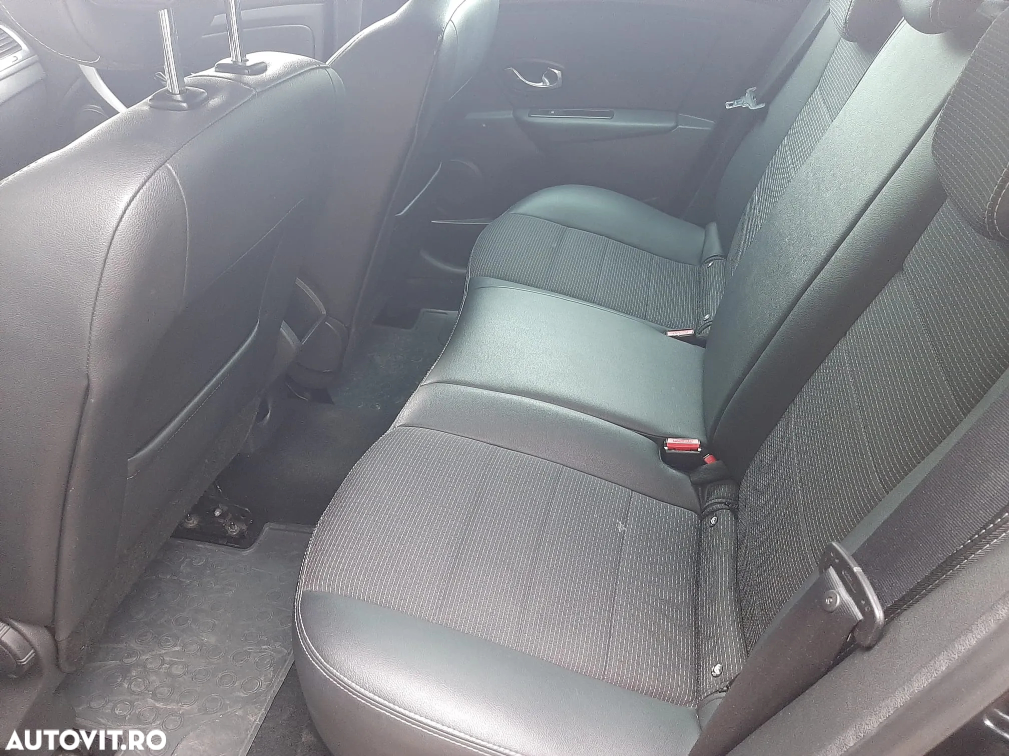 Renault Megane Sport Tourer 1.5 dCi GT Line Aut. - 7