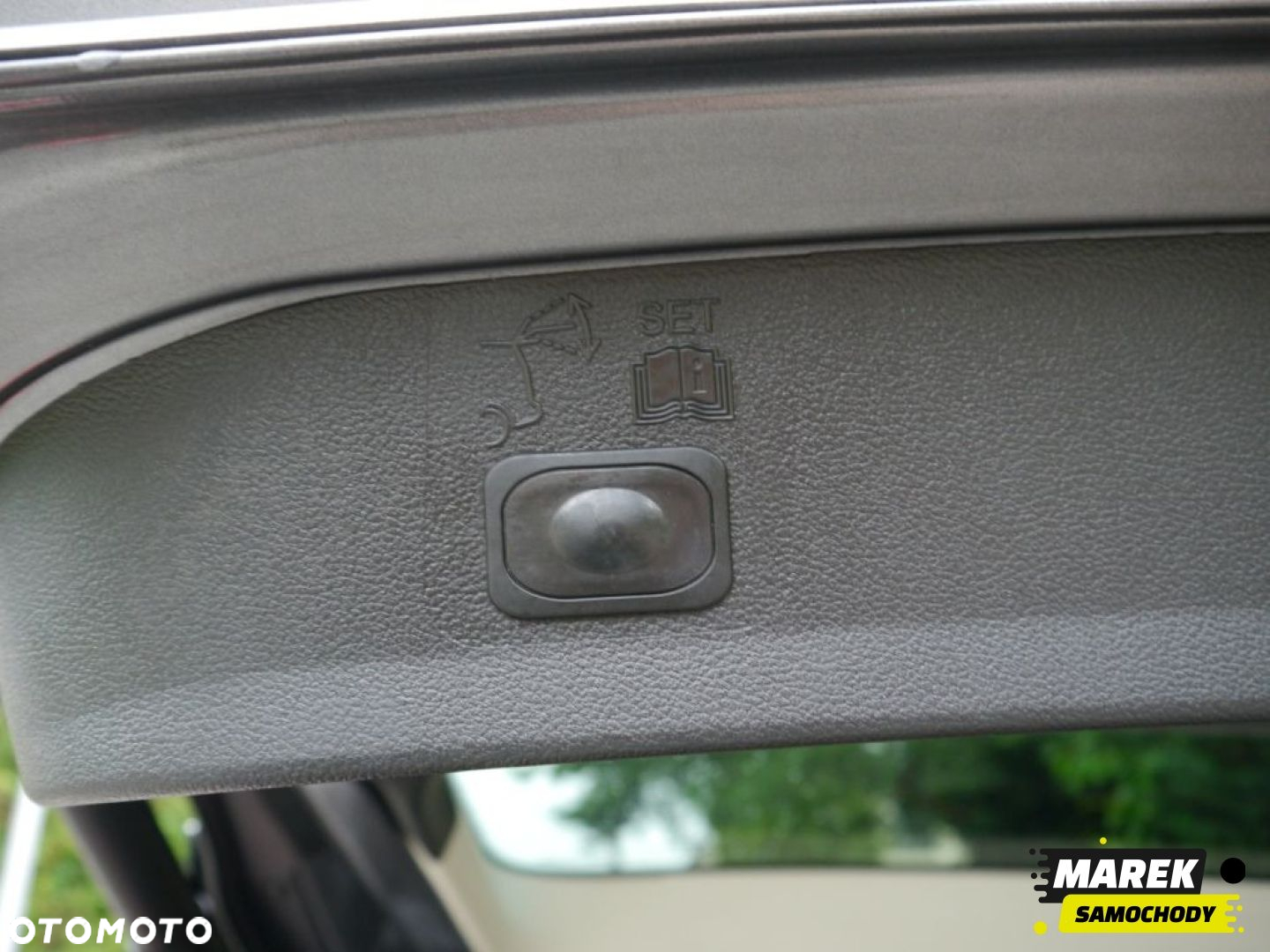Ford Kuga - 24