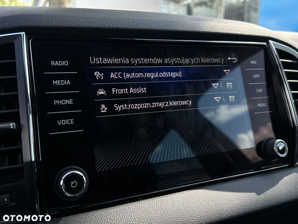 Skoda Karoq 1.5 TSI ACT Ambition DSG - 30