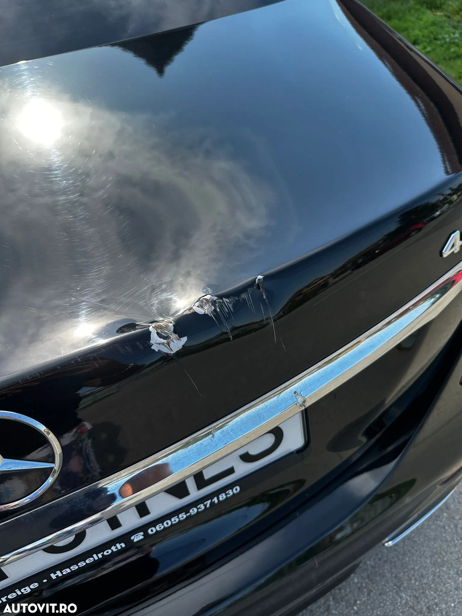 Mercedes-Benz E 220 d 4Matic 9G-TRONIC - 8
