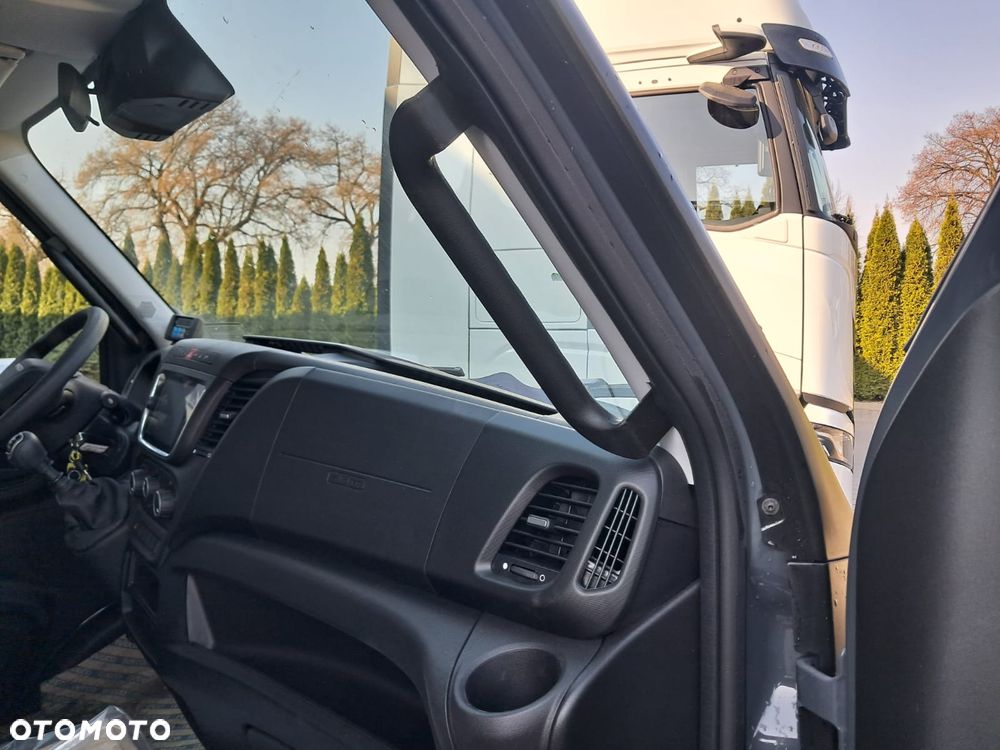 Iveco Daily 50C16H3.0Z Izoterma z agregatem funkcja grzania - 4