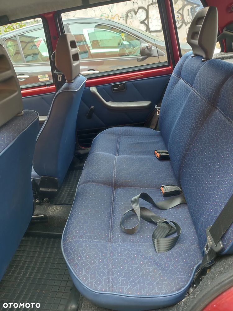 Fiat Uno 899 - 8