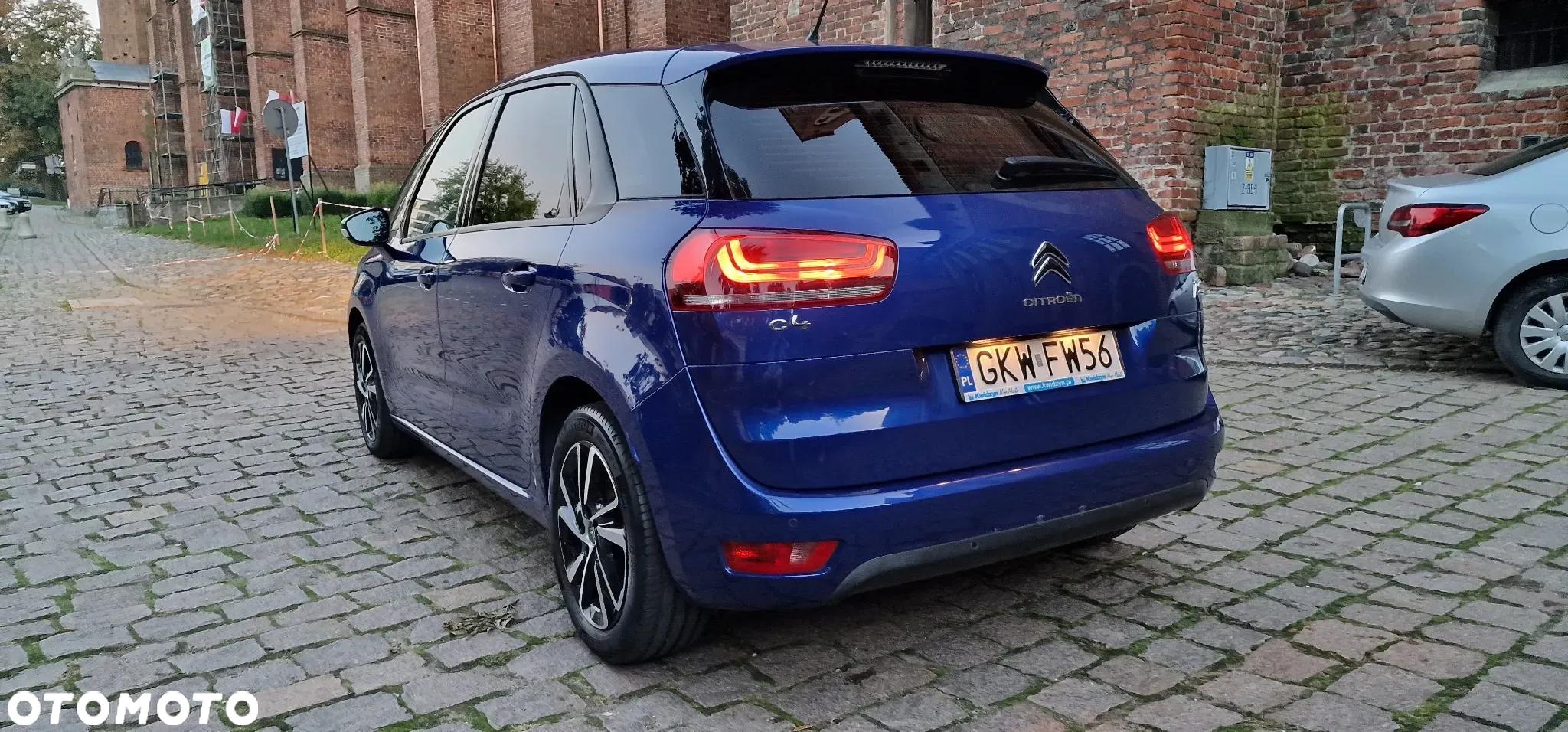 Citroën C4 Picasso PureTech 110 Stop&Start FEEL - 33