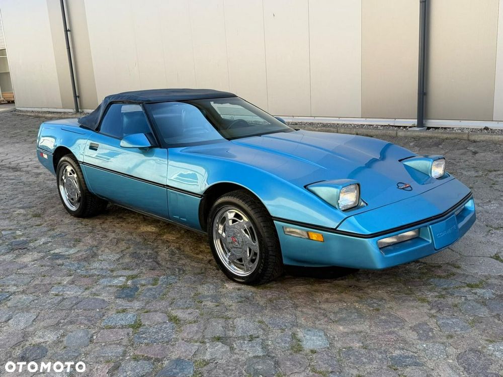 Chevrolet Corvette - 3