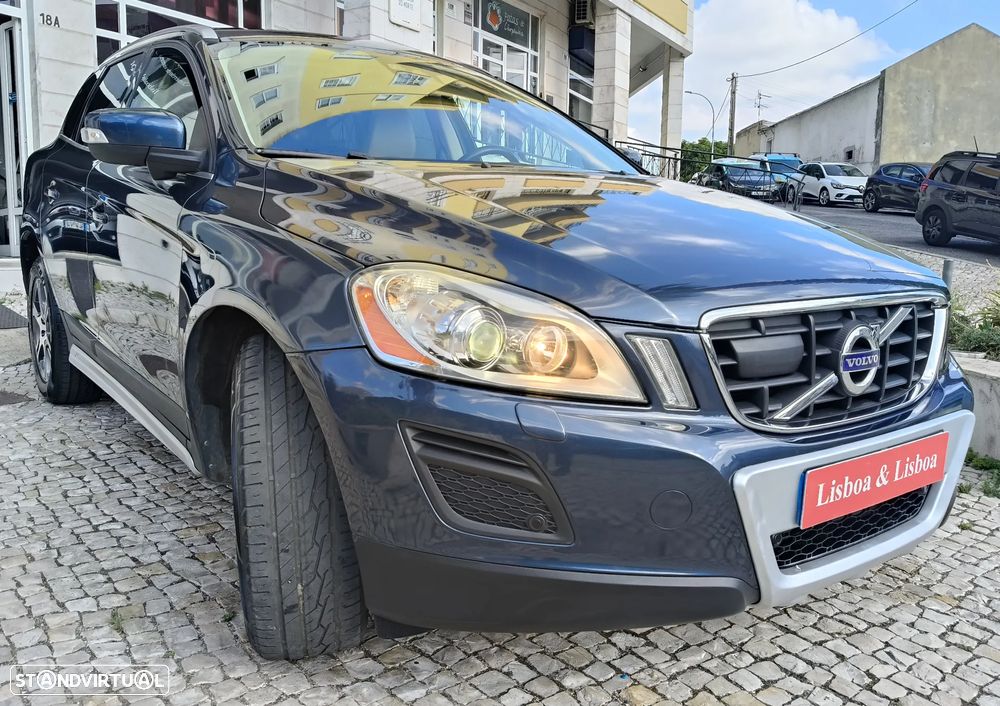 Volvo XC 60 2.0 D3 Drive Momentum - 2