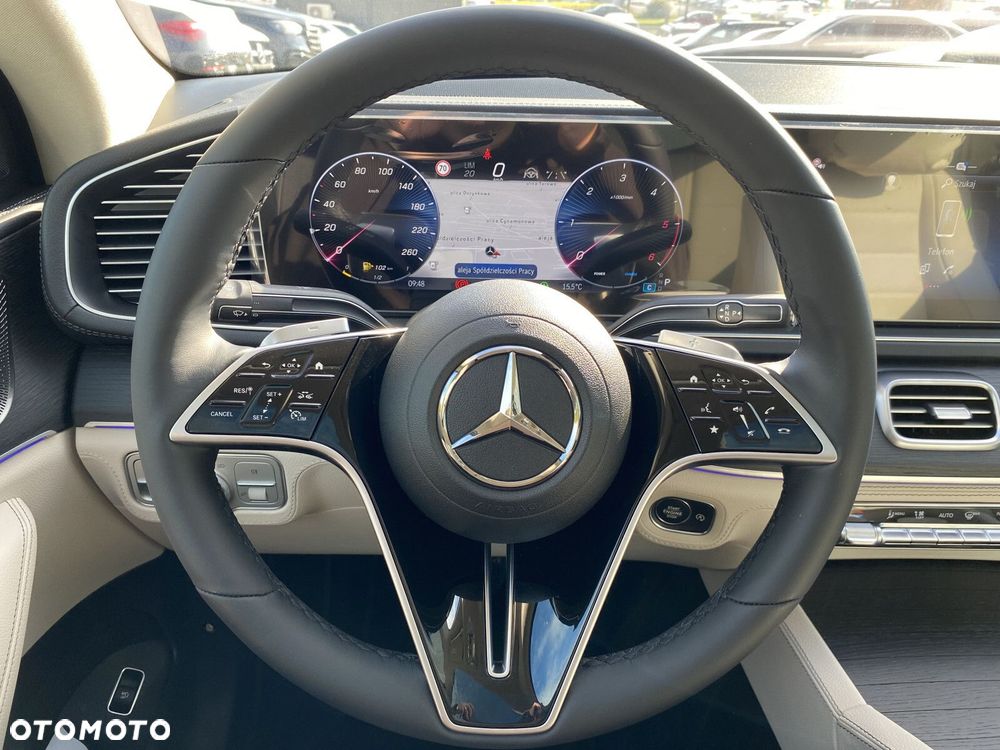 Mercedes-Benz GLE - 11