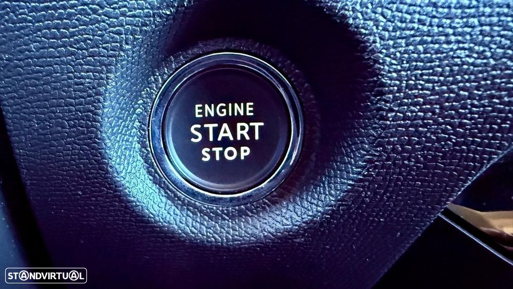 Citroën C4 1.2 PureTech Shine Pack EAT8 - 36