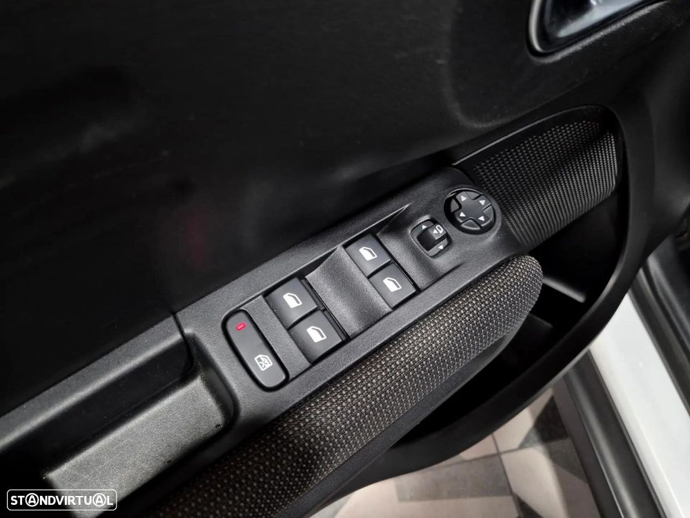Citroën C3 Aircross 1.2 PureTech Shine - 31