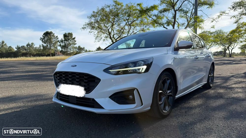 Ford Focus 1.0 EcoBoost MHEV ST-Line - 2