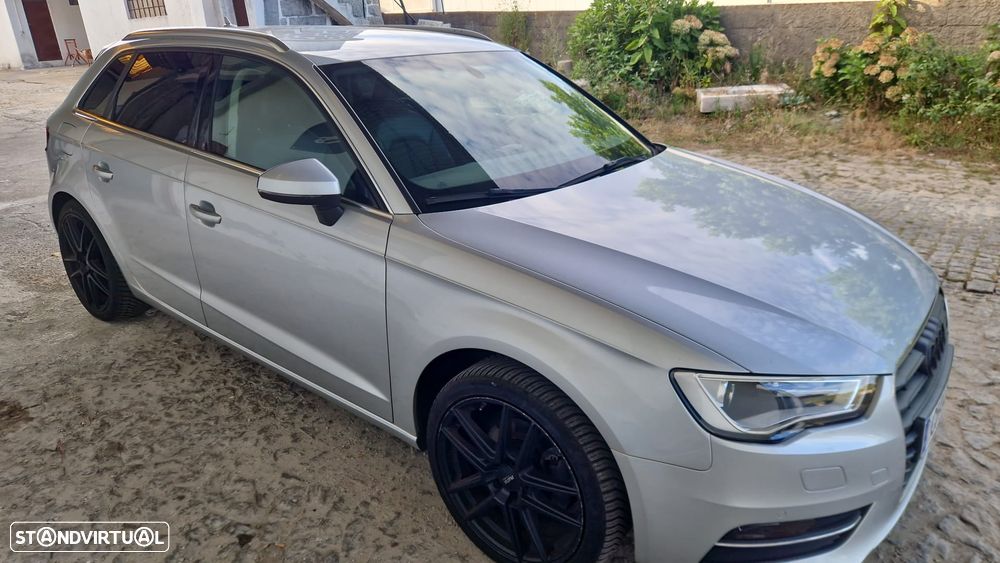 Audi A3 1.4 TFSI coD Sport - 4