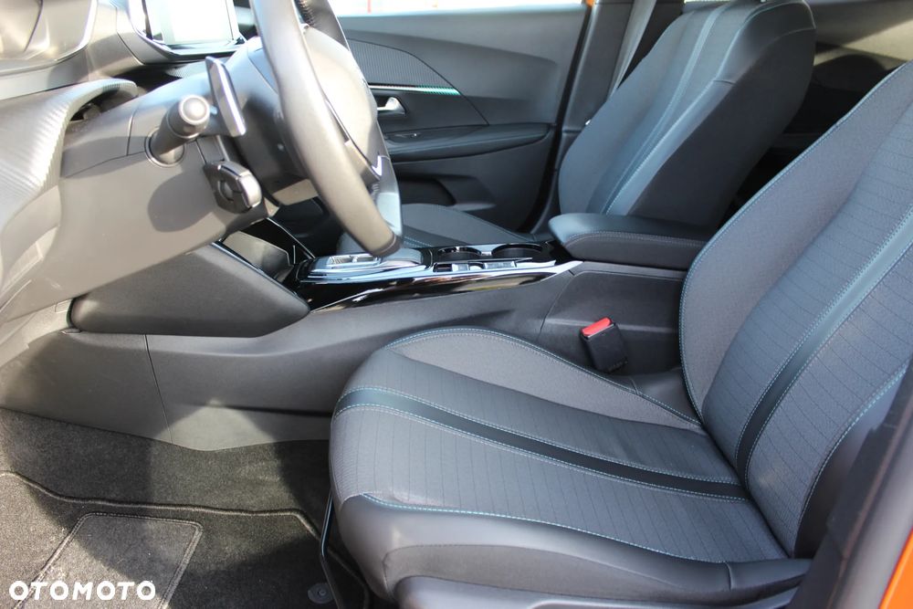 Peugeot 2008 1.5 BlueHDi Allure S&S EAT8 - 14