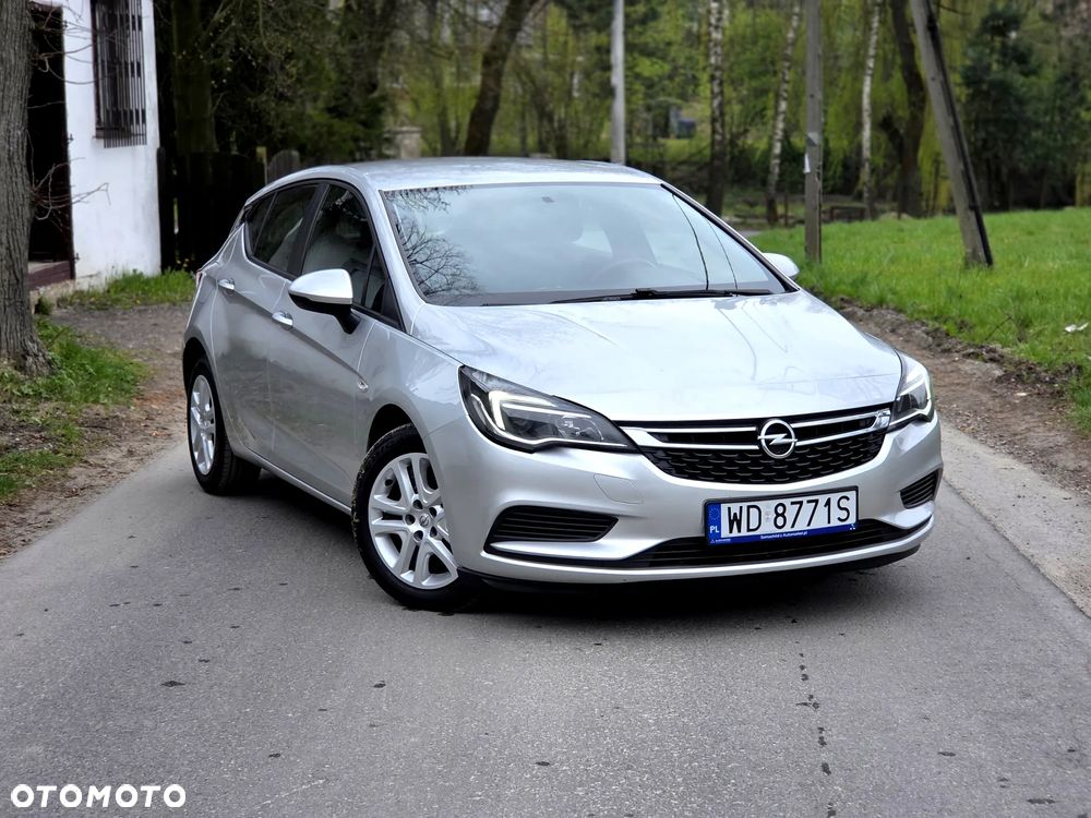Opel Astra 1.6 CDTI Elite S&S - 2