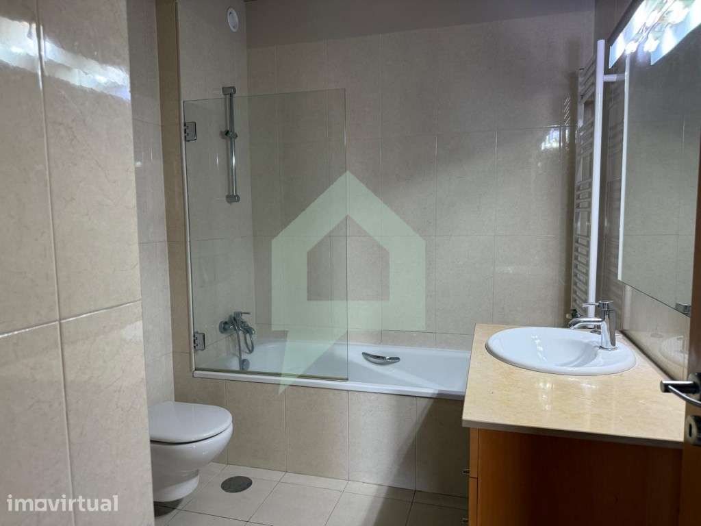 Apartamento T2 para arrendamento no centro da cidade de Barcelos - Grande imagem: 3/14
