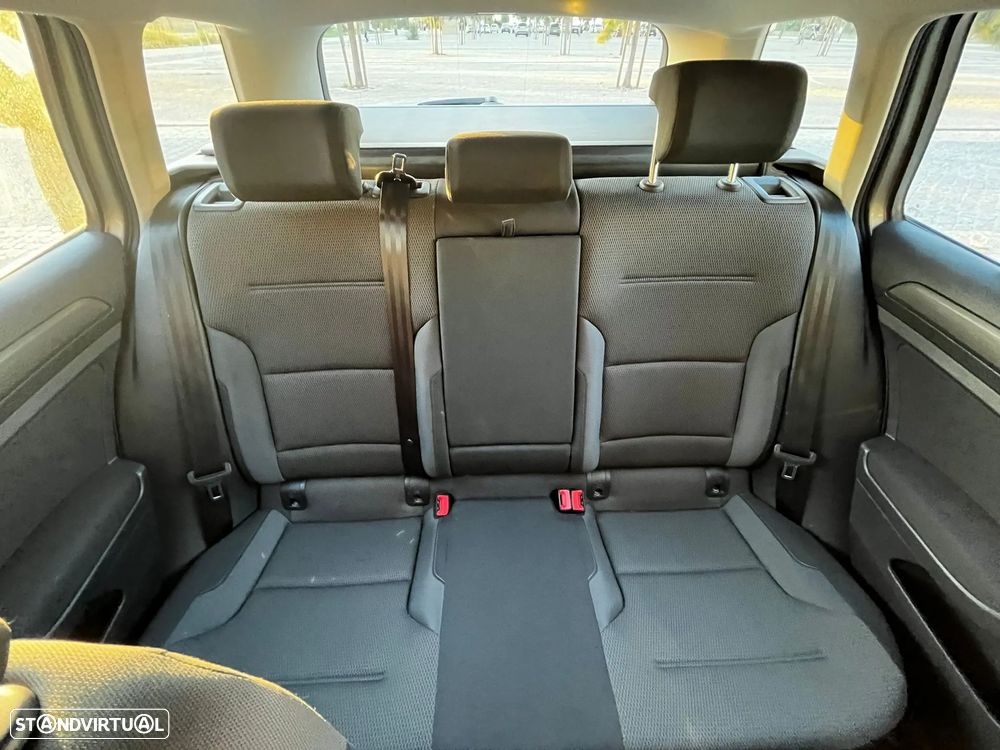 VW Golf Variant 1.6 TDi Confortline - 5