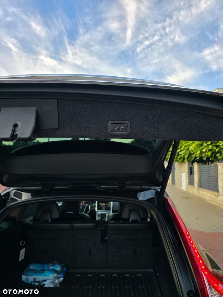 Volvo XC 60 T5 Geartronic Momentum - 11