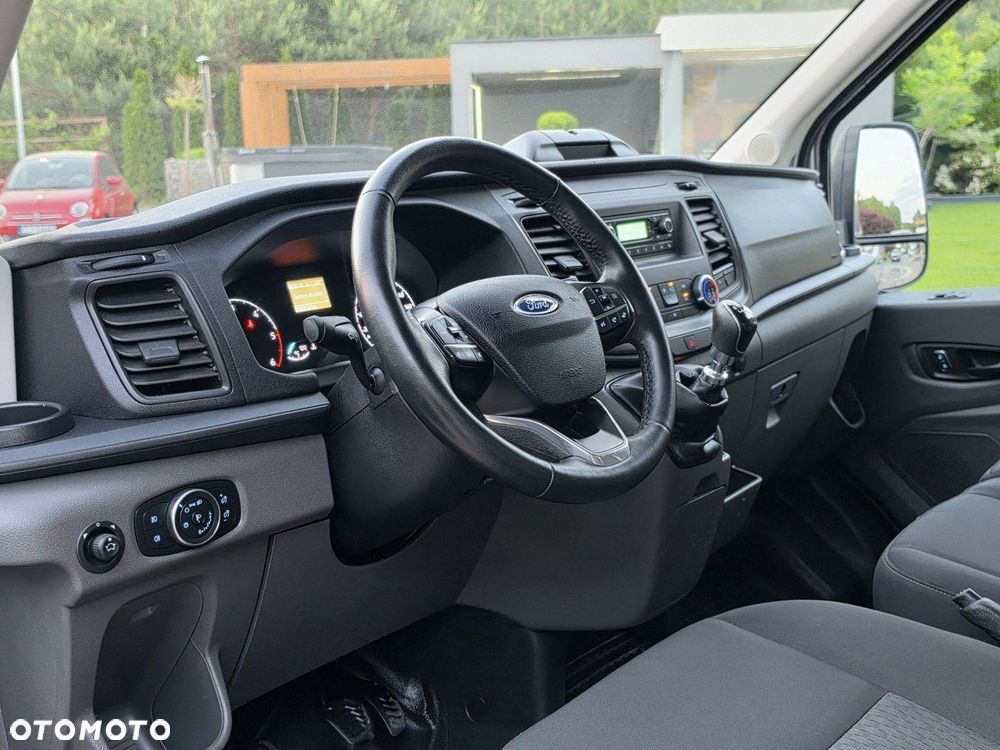 Ford Transit - 9