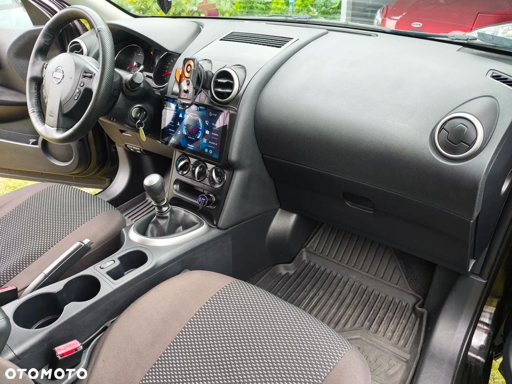 Nissan Qashqai 1.5 dCi DPF visia - 12