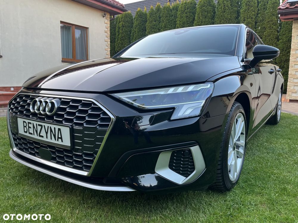 Audi A3 Limousine 35 TFSI Sport S tronic - 1