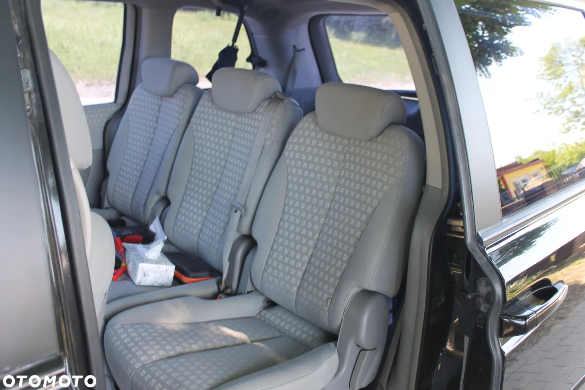 Kia Carnival 2.9 CRDi EX - 16