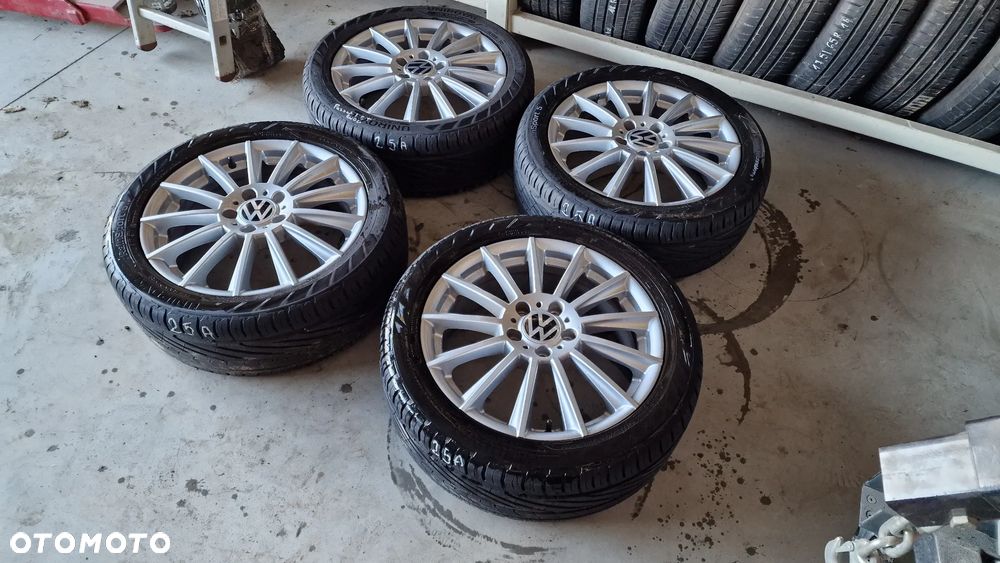 4szt Koła Aluminiowe 17" 5x112 ET50 Platin P74 KBA53290 Letnie Uniroyal 225/45R17 2022r 25A - 1