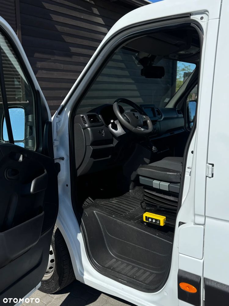Renault Master - 10