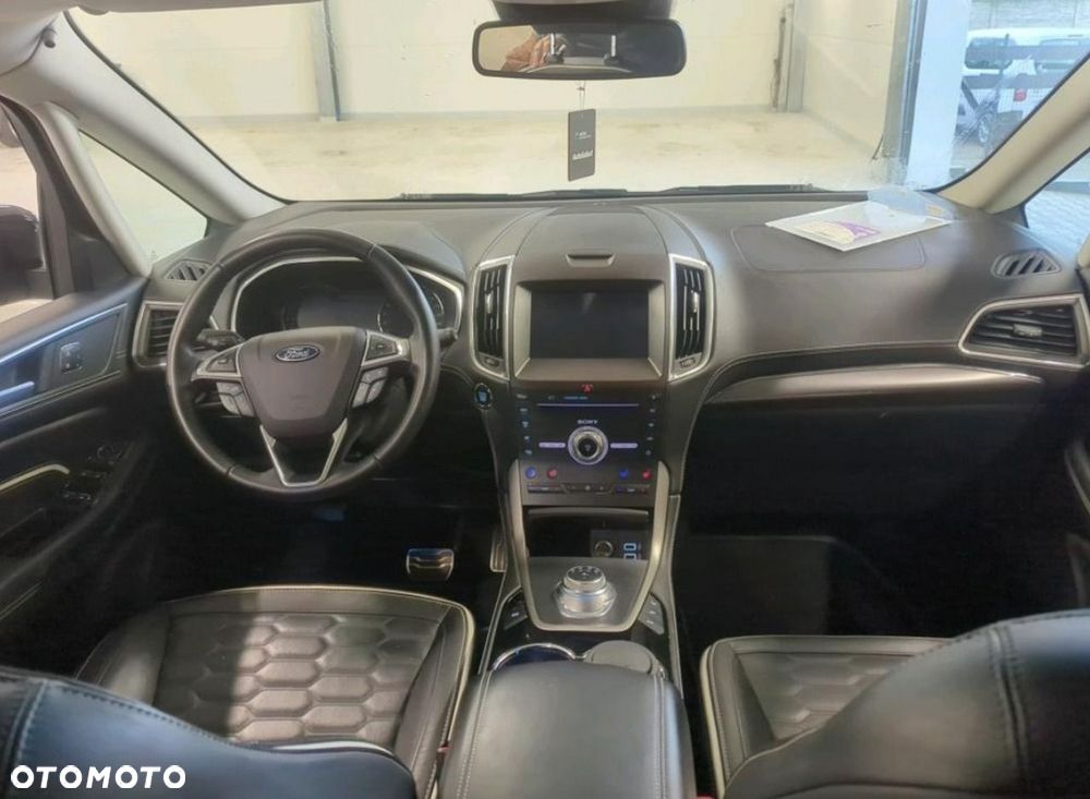 Ford S-Max - 5