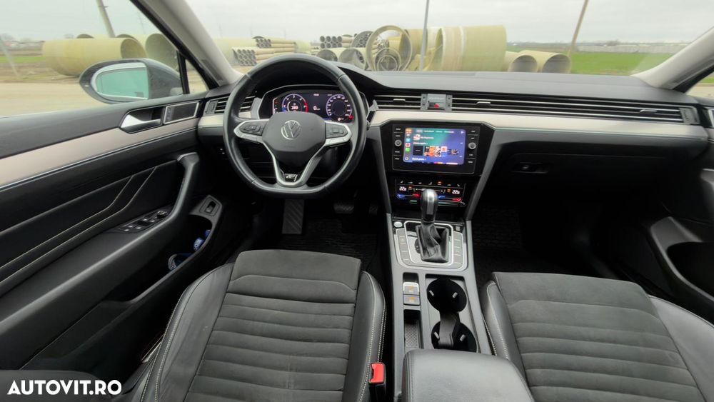 Volkswagen Passat 2.0 TDI DSG 4Mot Highline - 8