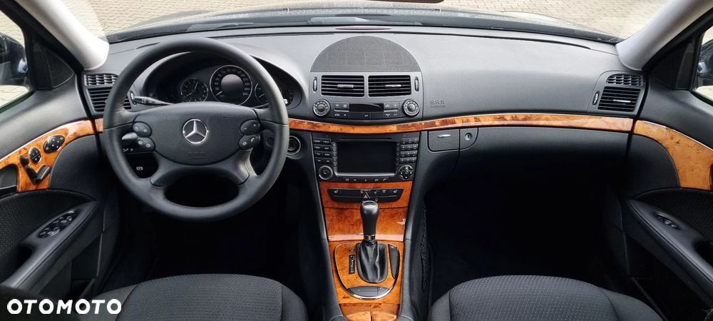 Mercedes-Benz Klasa E 320 CDI 7G-TRONIC Elegance - 6