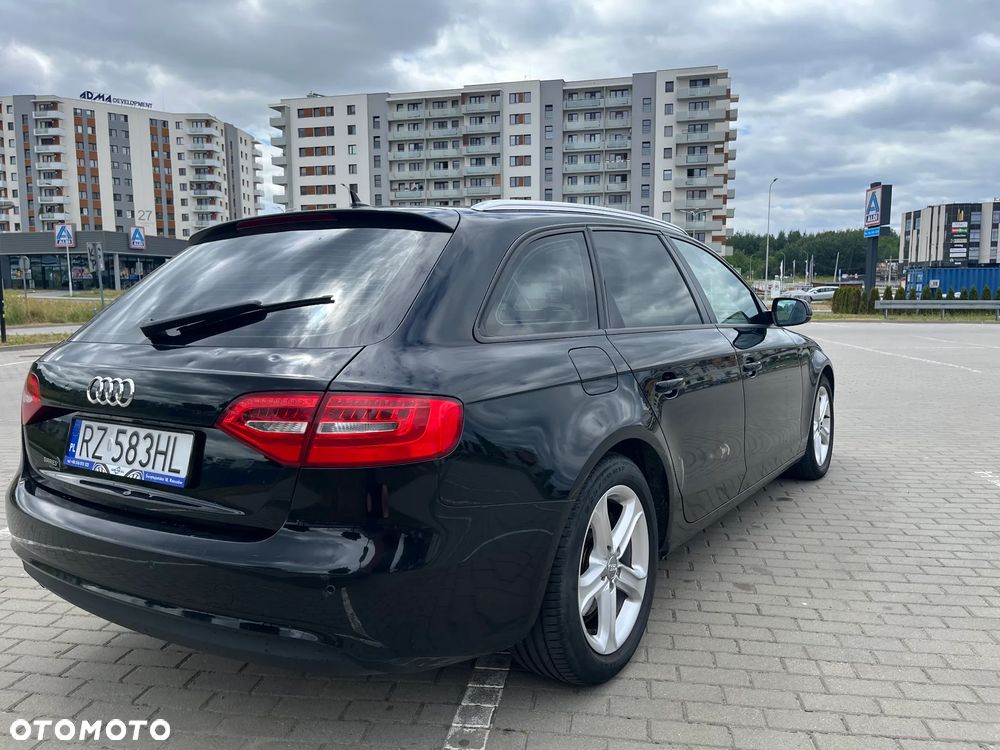 Audi A4 Avant 2.0 TDI DPF Ambiente - 5