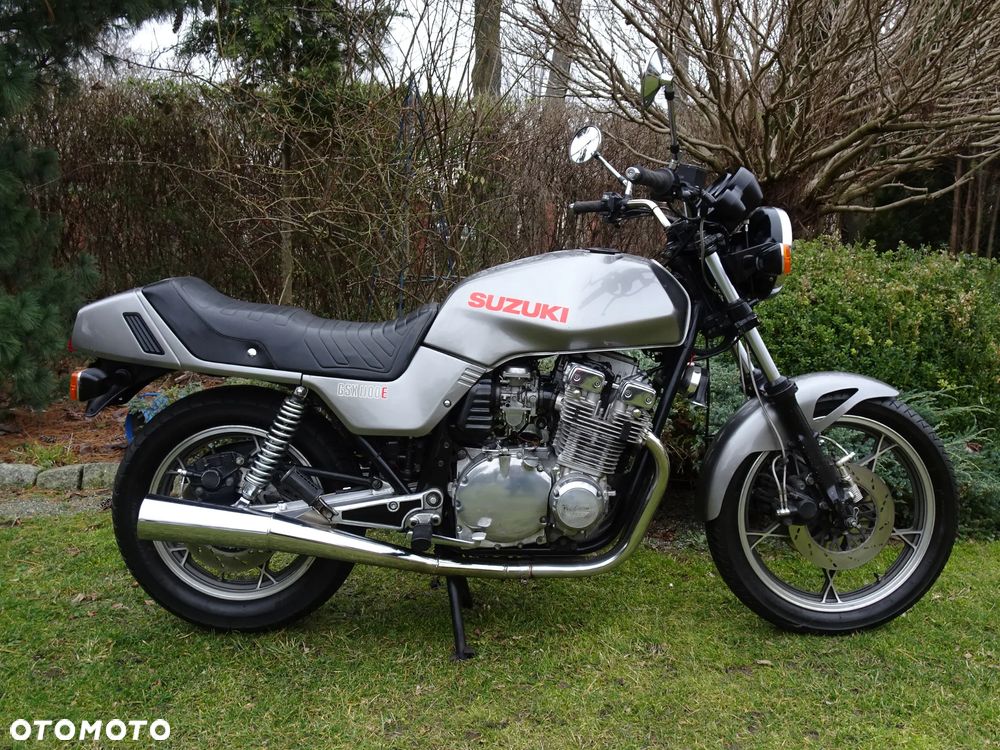 Suzuki GSX - 5
