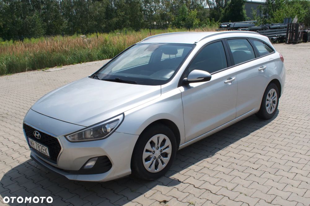 Hyundai i30 1.4 Comfort - 8