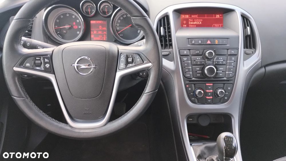 Opel Astra 1.4 T EU6 - 17